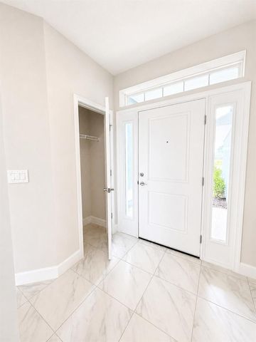 2801 SW East Louise Circle, Port St Lucie, FL 34953