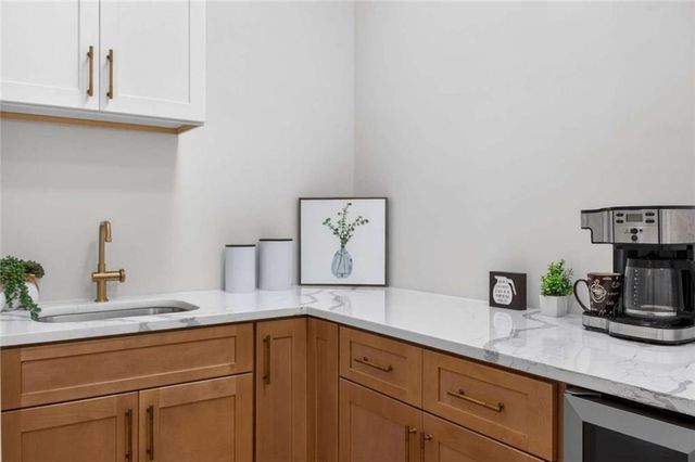 5465 Chestatee Landing Way, Gainesville, GA 30506
