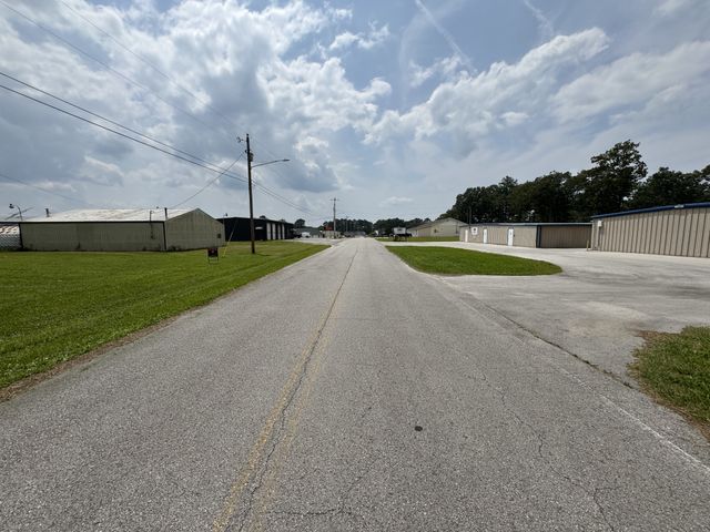 0 Lincoln St, Manchester, TN 37355