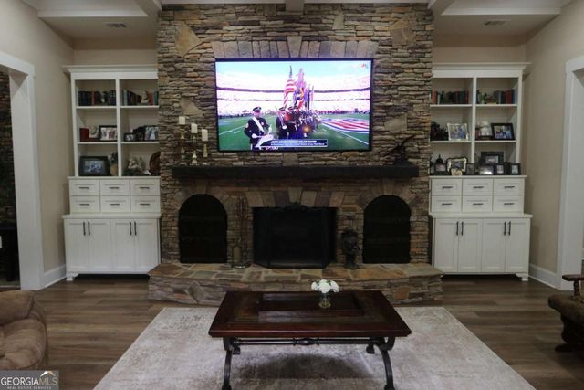 3251 Lenora Church Road, Snellville, GA 30039