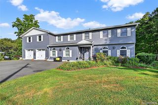334 Greeves Road, New Hampton, NY 10958