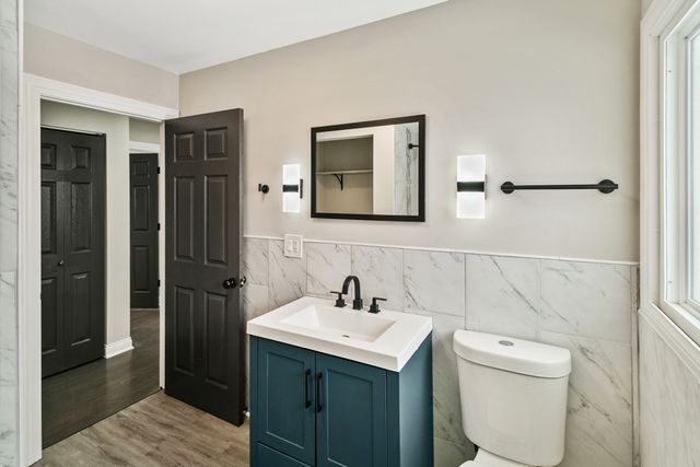 191 Kathleen Lane, Chicago Heights, IL 60411