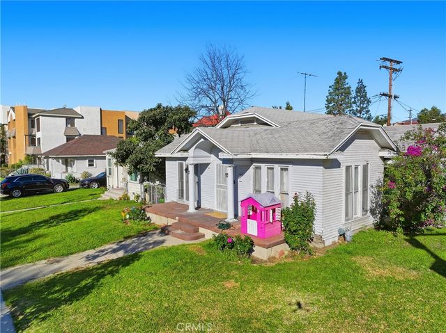 401 Hawthorne St, Glendale, CA 91204
