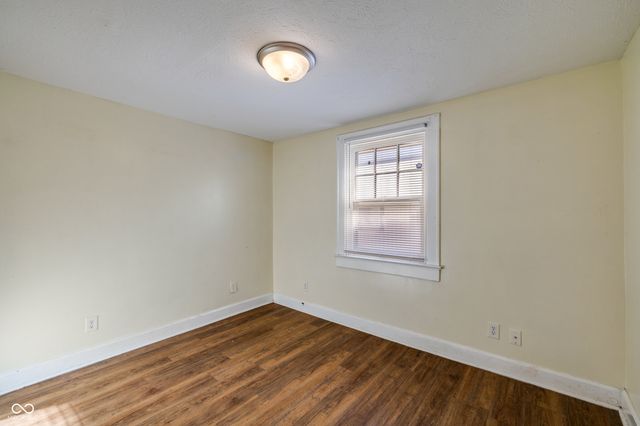 3250 Central Avenue, Indianapolis, IN 46205