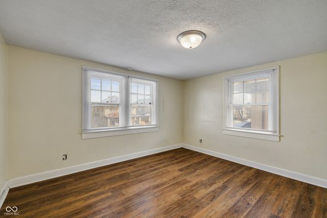 3250 Central Avenue, Indianapolis, IN 46205