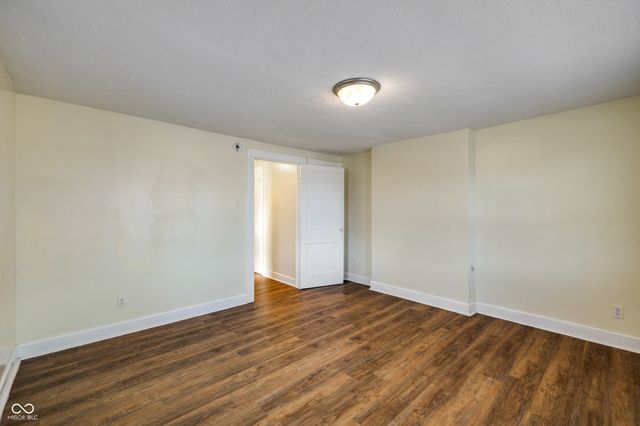 3250 Central Avenue, Indianapolis, IN 46205