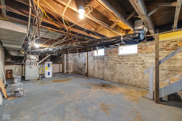 3250 Central Avenue, Indianapolis, IN 46205