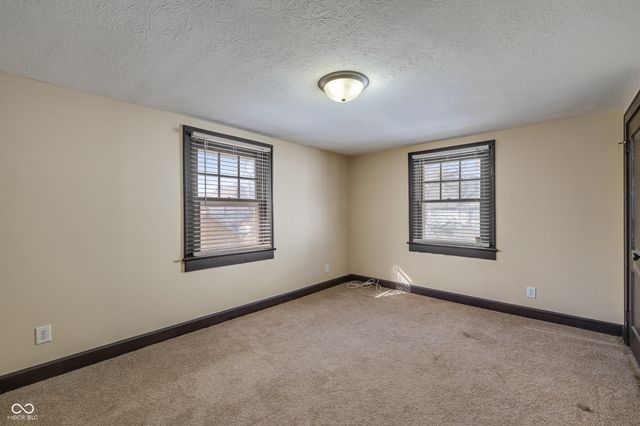 3250 Central Avenue, Indianapolis, IN 46205