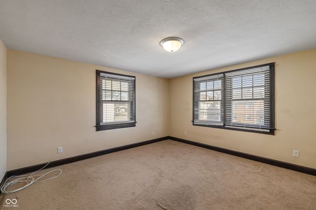 3250 Central Avenue, Indianapolis, IN 46205