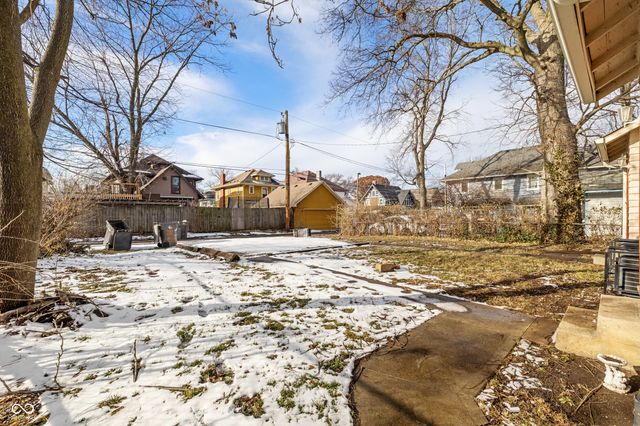 3250 Central Avenue, Indianapolis, IN 46205