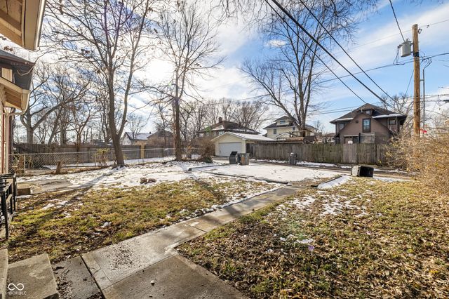 3250 Central Avenue, Indianapolis, IN 46205