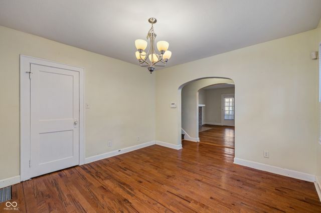 3250 Central Avenue, Indianapolis, IN 46205