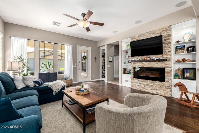 20617 W WALTON Drive, Buckeye, AZ 85396