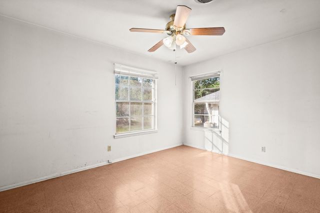 4704 Philco DR, Austin, TX 78745