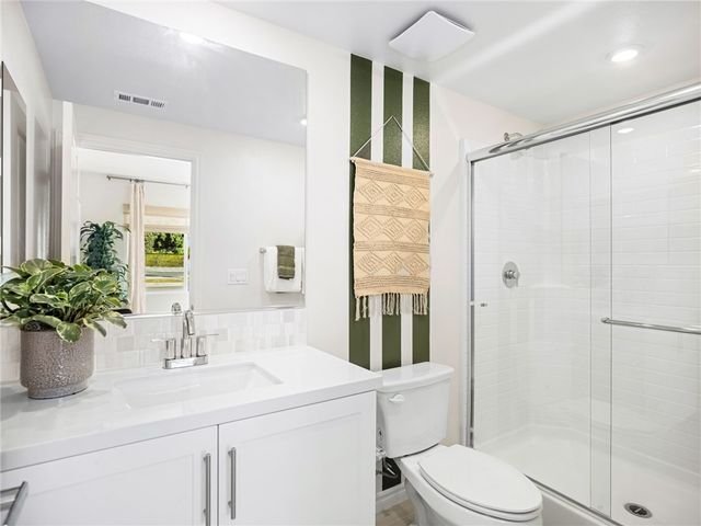 11456 Artesia, Artesia, CA 90701