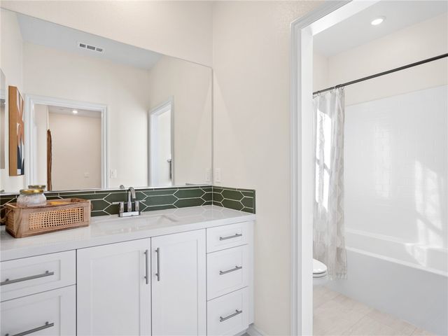 11456 Artesia, Artesia, CA 90701