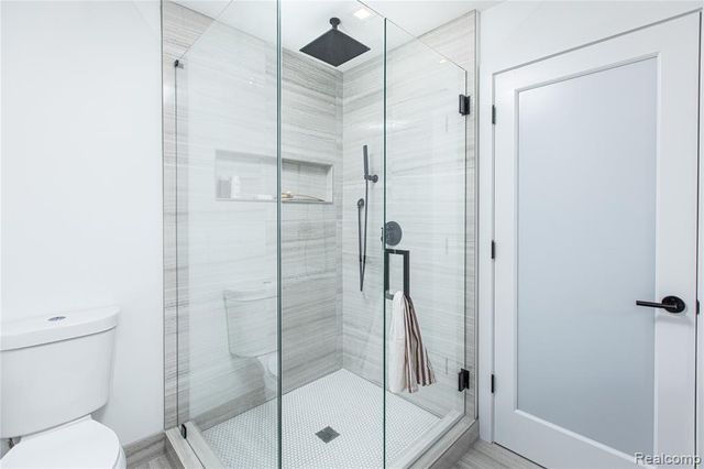 533 E Harrison Avenue 36, Royal Oak, MI 48067