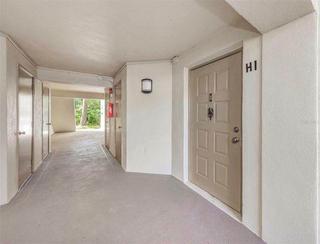 3166 LAKE PINE WAY S H1, Tarpon Springs, FL 34688
