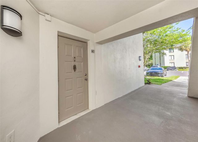 3166 LAKE PINE WAY S H1, Tarpon Springs, FL 34688