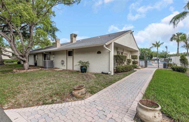 3166 LAKE PINE WAY S H1, Tarpon Springs, FL 34688