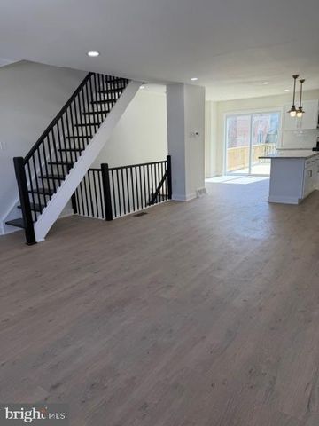 8036 MARS PL, Philadelphia, PA 19153