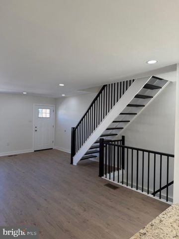 8036 MARS PL, Philadelphia, PA 19153