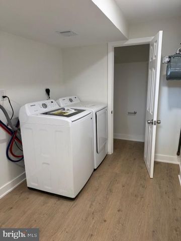8036 MARS PL, Philadelphia, PA 19153