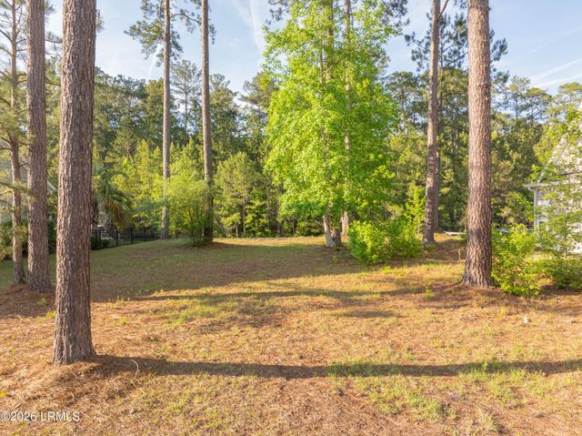 86 Topside, Hardeeville, SC 29927