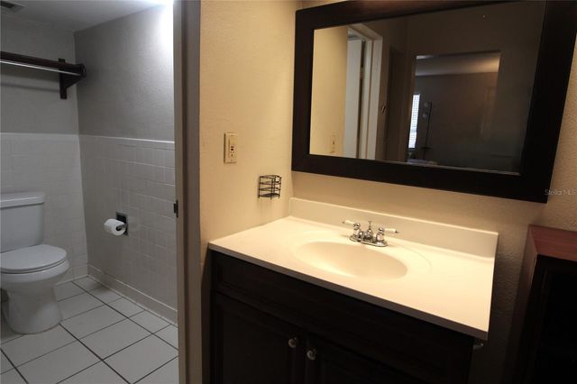 7150 N TAMIAMI TRAIL C226, Sarasota, FL 34243