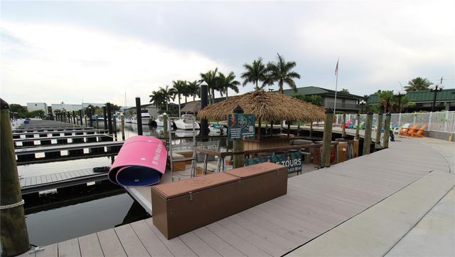 7150 N TAMIAMI TRAIL C226, Sarasota, FL 34243