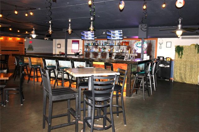 7150 N TAMIAMI TRAIL C226, Sarasota, FL 34243