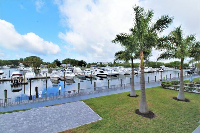7150 N TAMIAMI TRAIL C226, Sarasota, FL 34243