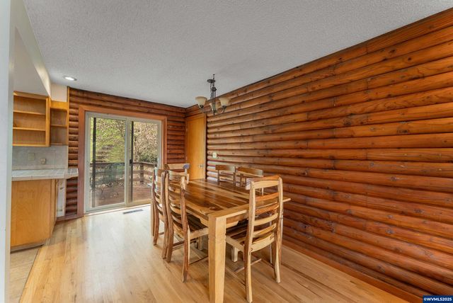 402 Northside Rd, Sutherlin, OR 97479