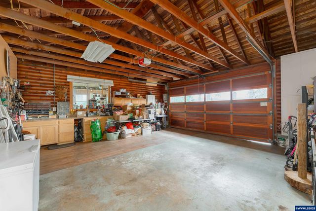 402 Northside Rd, Sutherlin, OR 97479