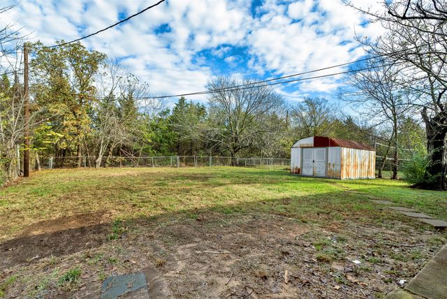 515 Forrest Lane, Denison, TX 75021