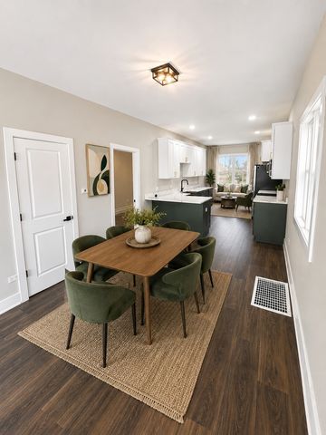 3823 W Wabansia Avenue, Chicago, IL 60647