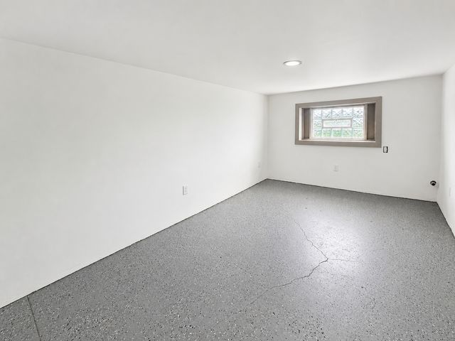 3823 W Wabansia Avenue, Chicago, IL 60647