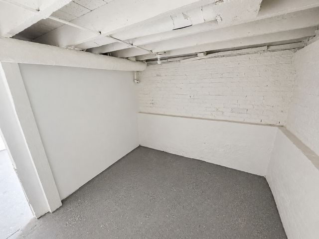 3823 W Wabansia Avenue, Chicago, IL 60647