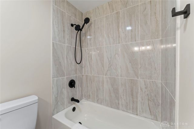 1010 Renown Road, Beavercreek, OH 45430