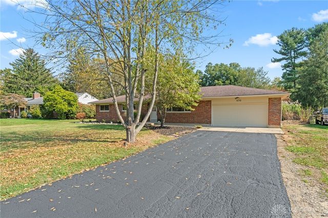 1010 Renown Road, Beavercreek, OH 45430
