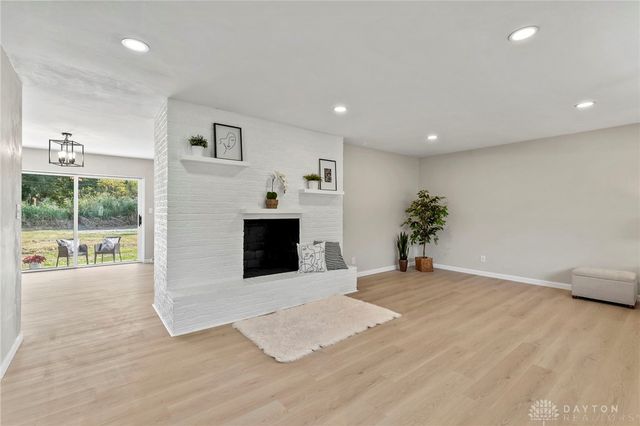 1010 Renown Road, Beavercreek, OH 45430