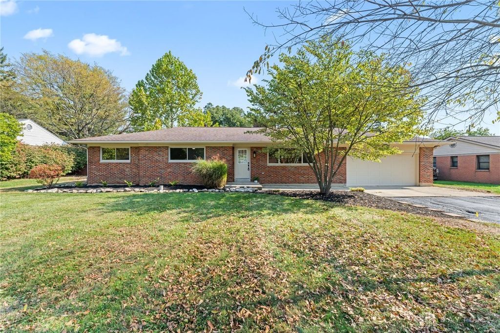 1010 Renown Road, Beavercreek, OH 45430