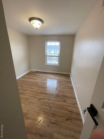 39508 Old Dominion Drive, Clinton Charter Township, MI 48038