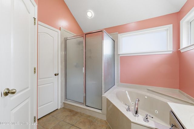 5562 Corey Cove, Horn Lake, MS 38637