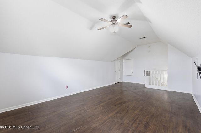 5562 Corey Cove, Horn Lake, MS 38637