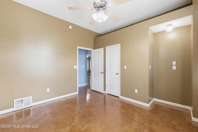 5562 Corey Cove, Horn Lake, MS 38637