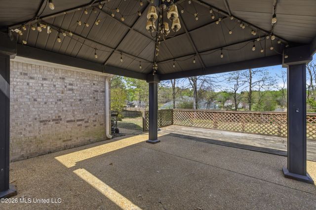 5562 Corey Cove, Horn Lake, MS 38637