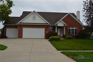 8499 Indian Lake Drive, Findlay, OH 45840