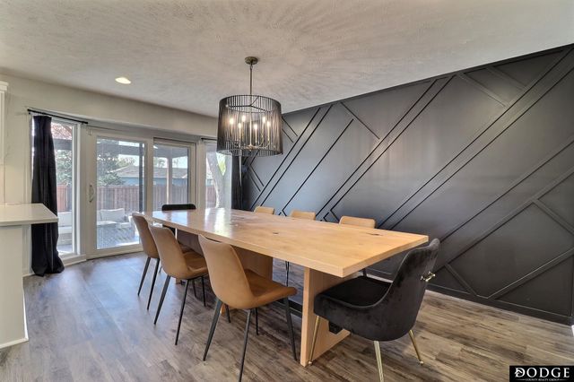 2225 Teakwood Drive, Fremont, NE 68025