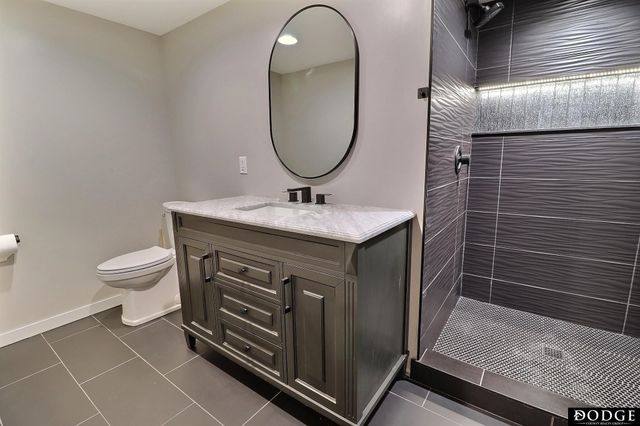 2225 Teakwood Drive, Fremont, NE 68025